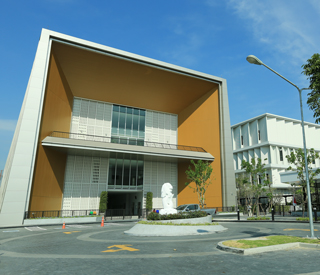 Creative Arts & Media Centre